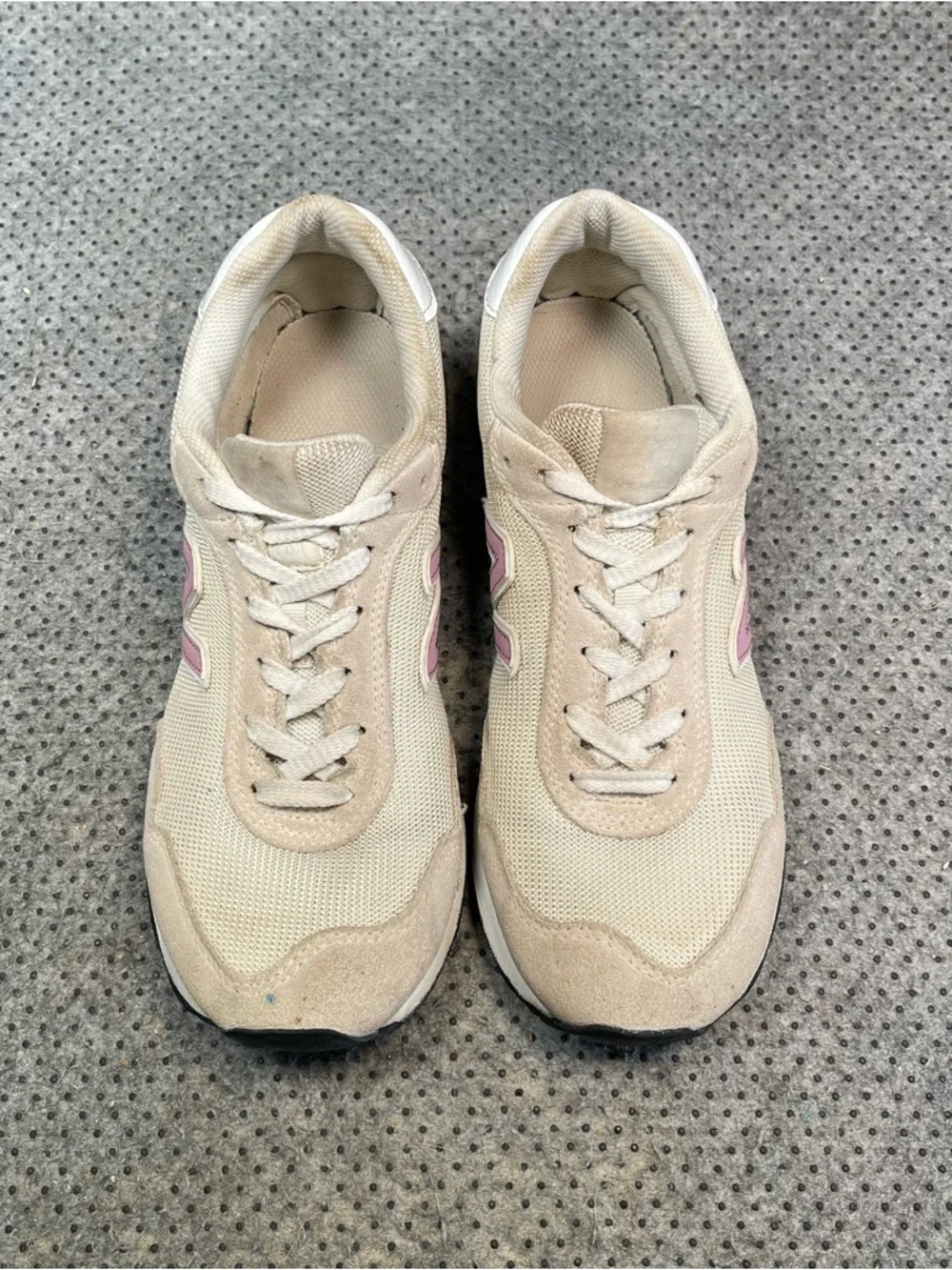 New Balance 515 Suede Running Shoes Size 8 Women’s